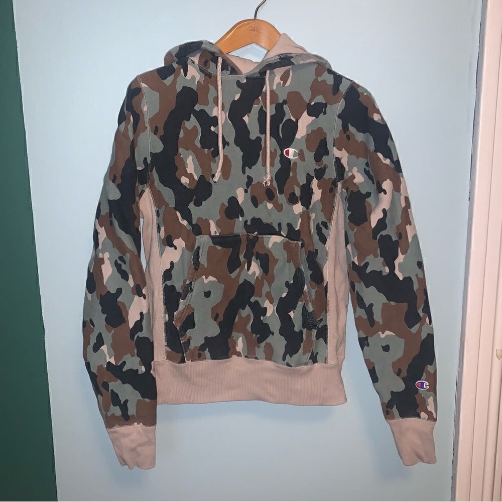 Vintage Reverse Weave Champion Camo Hoodie Small